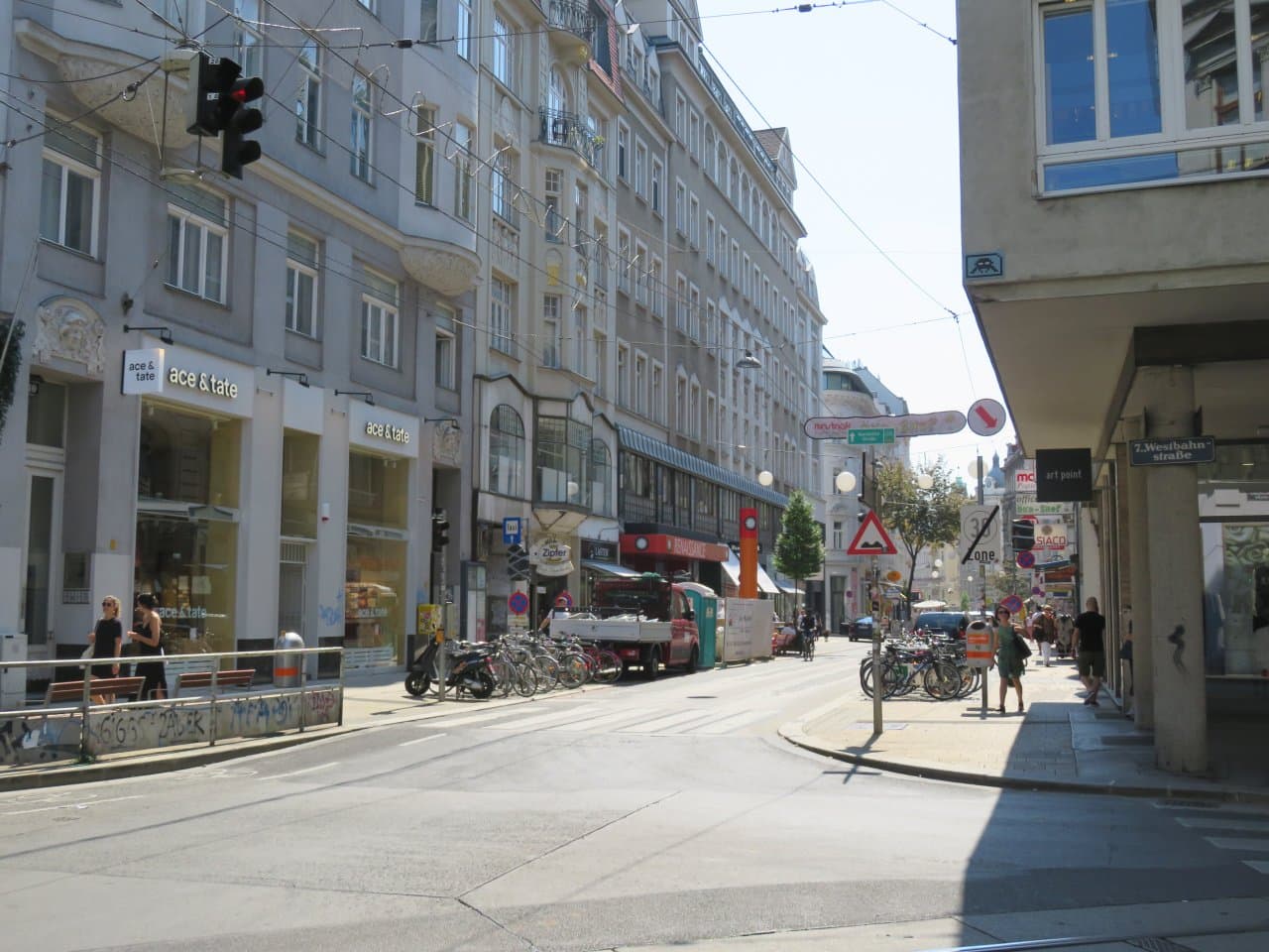 Space Invader WN_03 — Vienna
